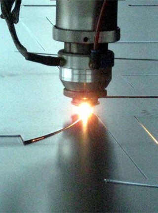 企業(yè)展示(圖2) DLH螺帶混合機(jī)應(yīng)用