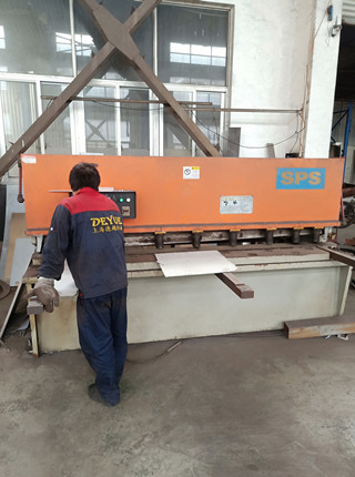 企業(yè)展示(圖4) DLH螺帶混合機(jī)應(yīng)用